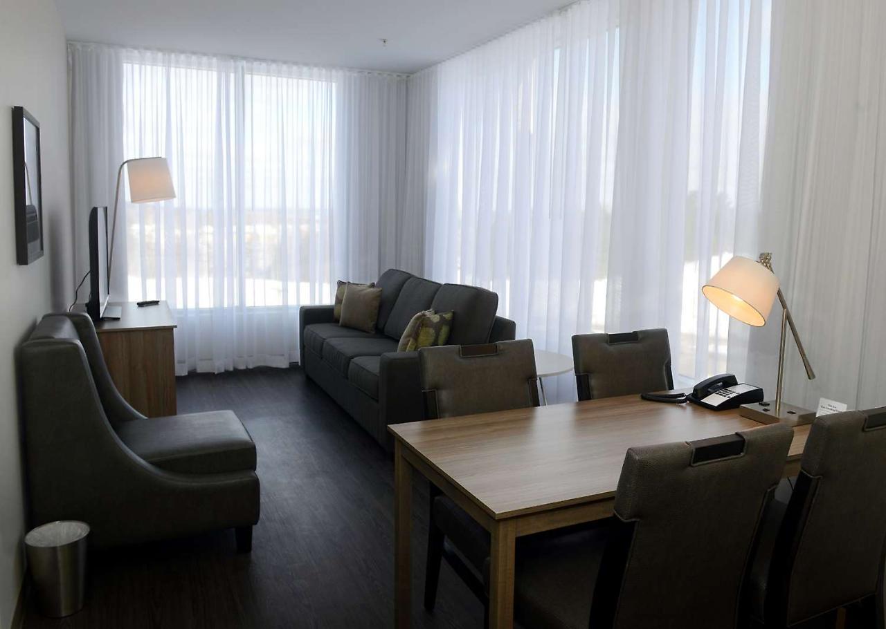 Radisson Kingswood Hotel & Suites, Fredericton Esterno foto