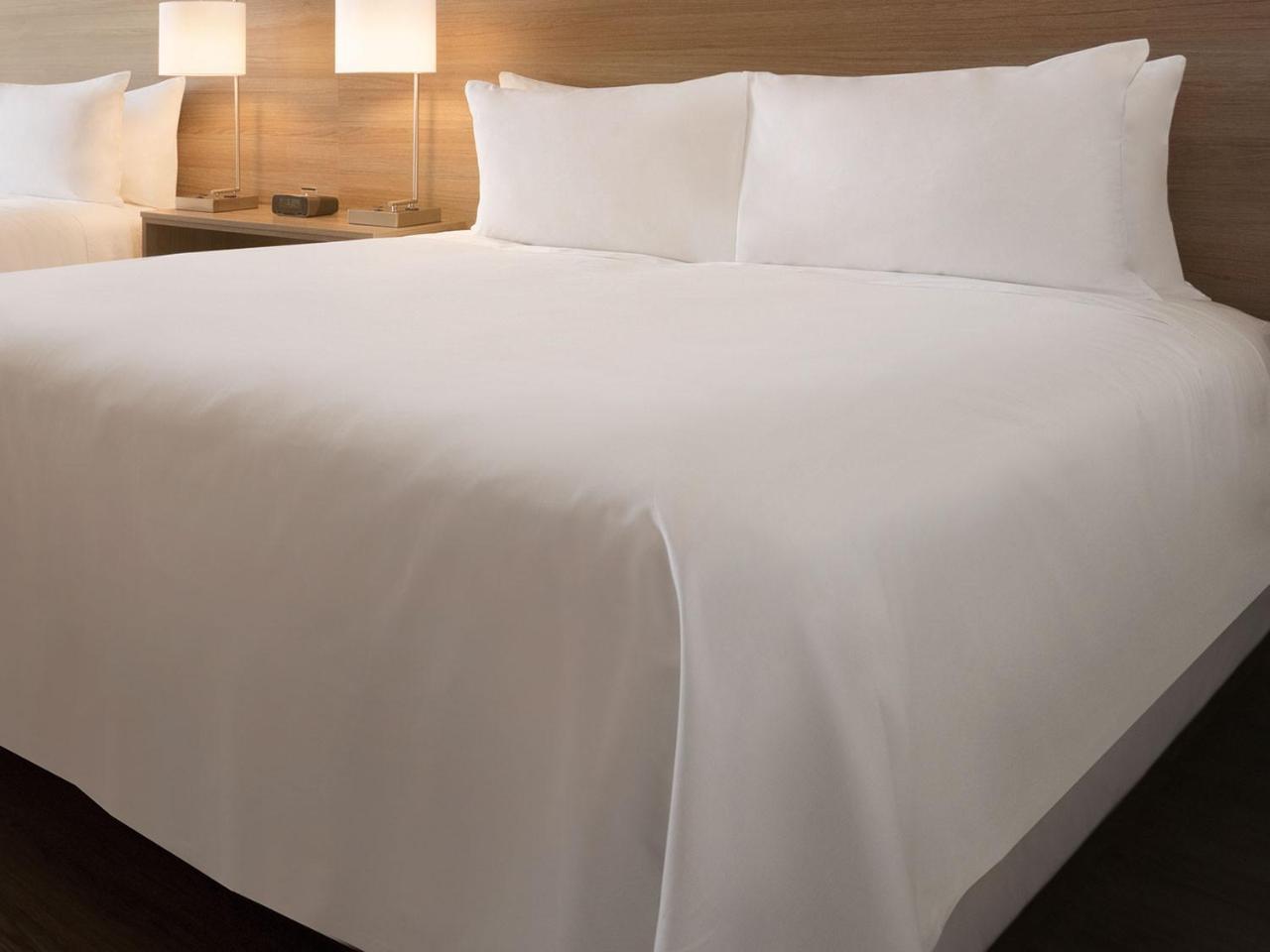 Radisson Kingswood Hotel & Suites, Fredericton Esterno foto